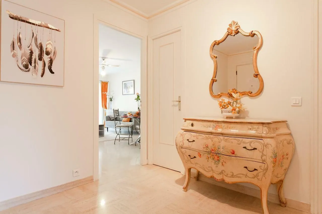 Palais Royal YourHostHelper Cannes Appartement