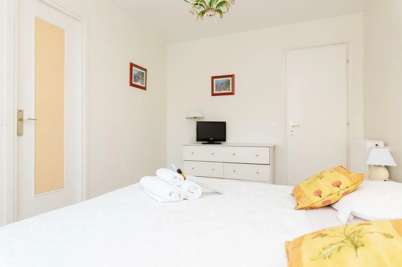 Appartement Palais Royal YourHostHelper Cannes