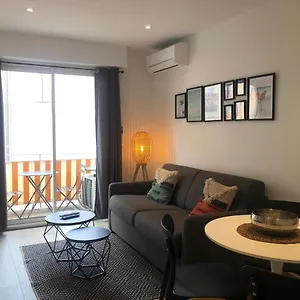 Appartement Beau Neuf Situé Au Centre, Cannes