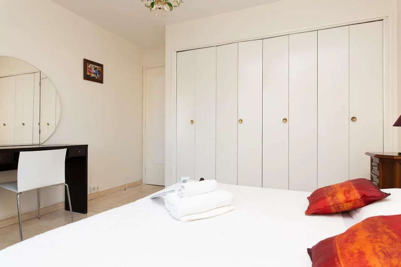Palais Royal Yourhosthelper Cannes Apartman